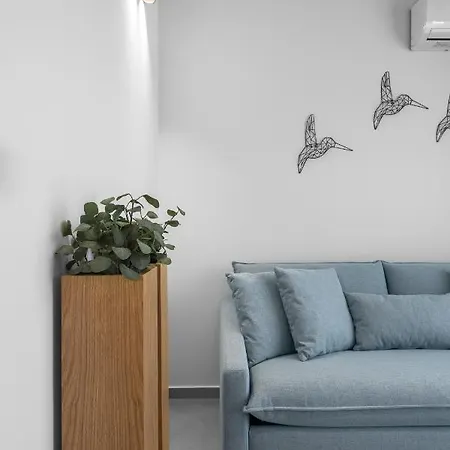 Rothos Luxury Apartment